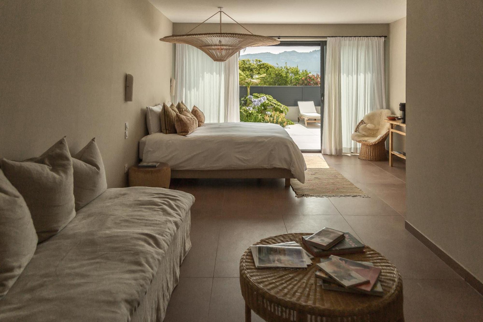 Suites 23 Каси Екстериор снимка