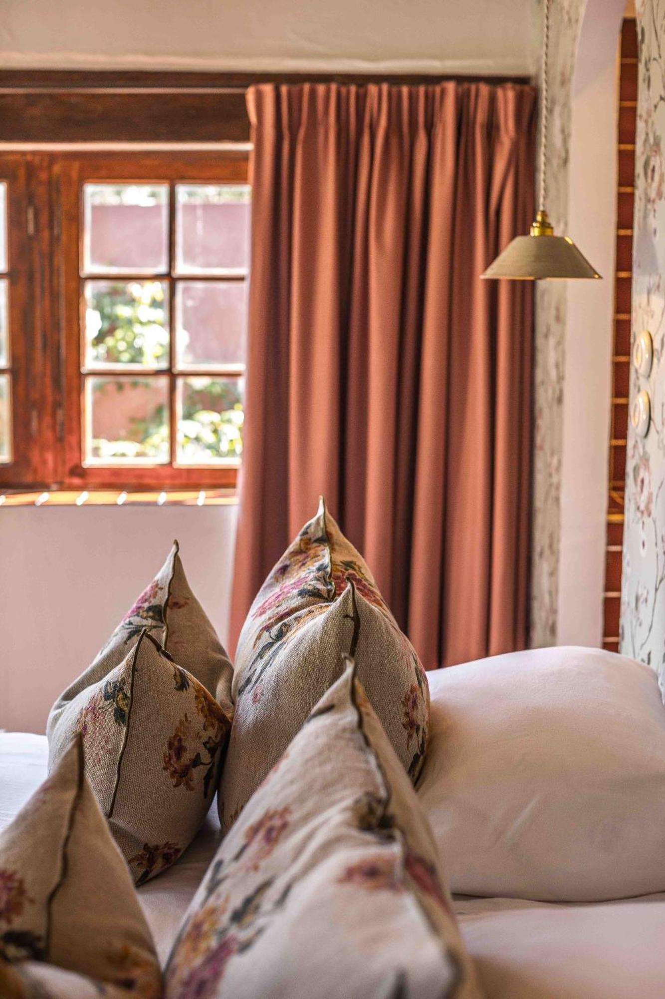 Suites 23 Каси Екстериор снимка